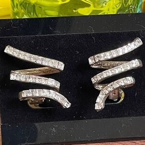 Stunning Vintage Couture square cut crystal Clip On Earrings
